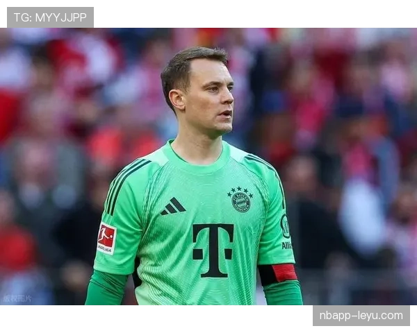 诺伊尔零封表现亮眼，数据揭示其赛场关键影响力