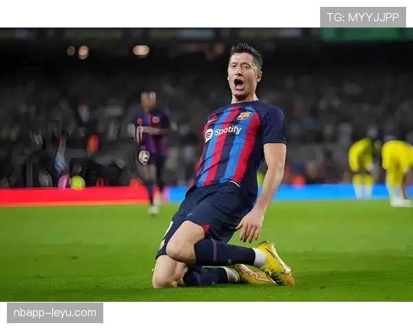 莱万多夫斯基西甲首赛季统治力解析：转会后是否依旧高效