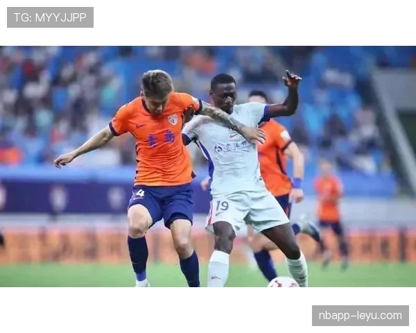 门线悬案：球整体过线才算进球？VAR如何判定门线争议